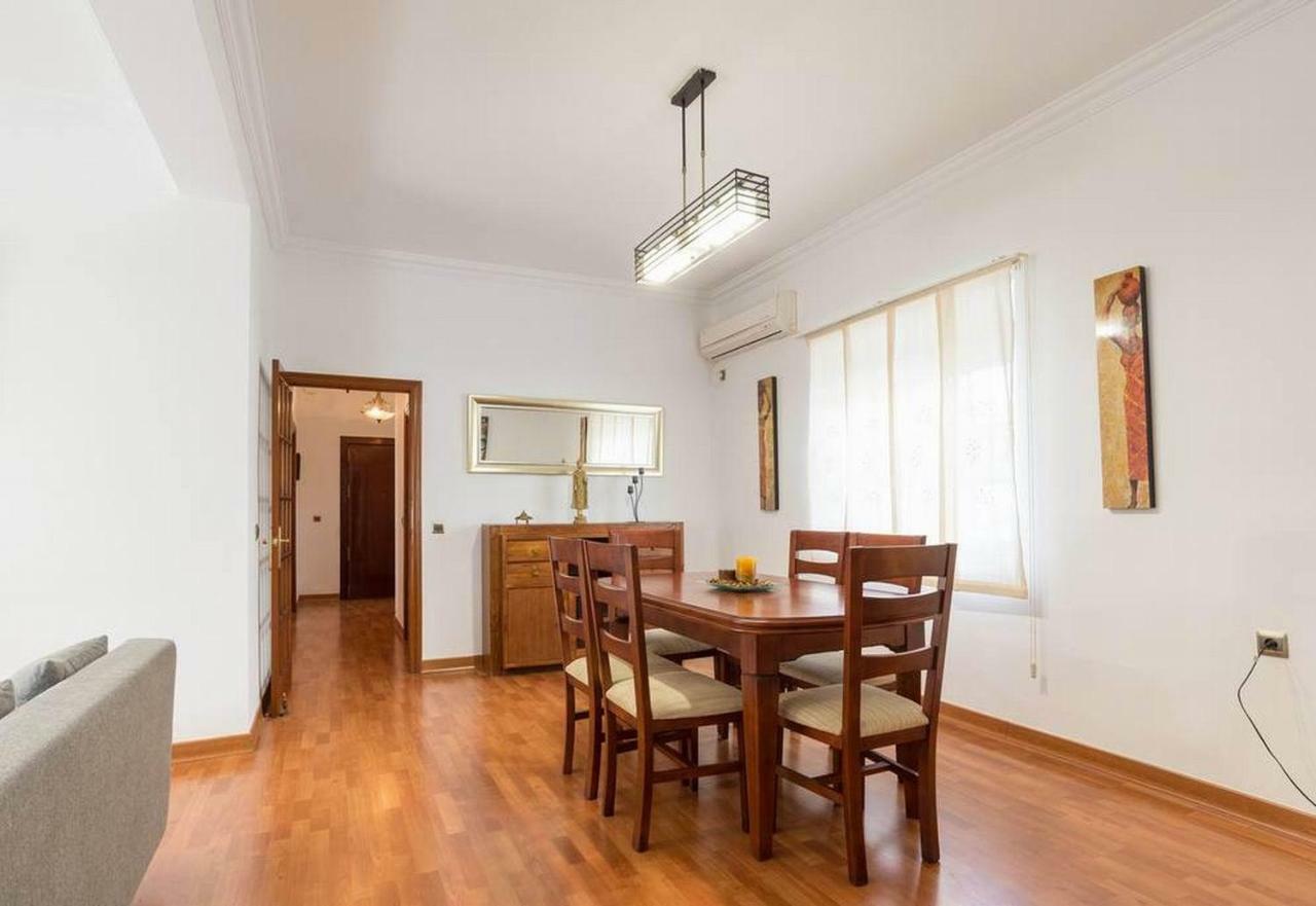 Apartamento Milagros 110 M2 Málaga Dış mekan fotoğraf